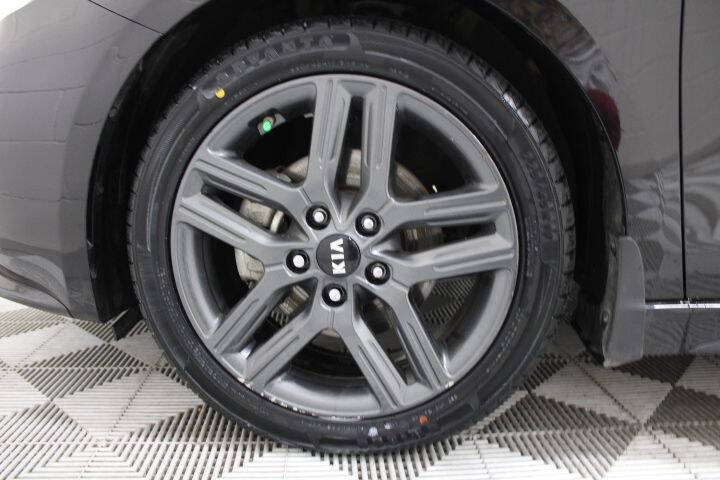 2021 Kia Forte GT Line