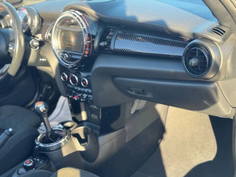 2017 MINI Convertible John Cooper Works