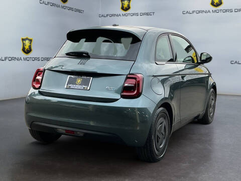 2025 FIAT 500e Giorgio Armani