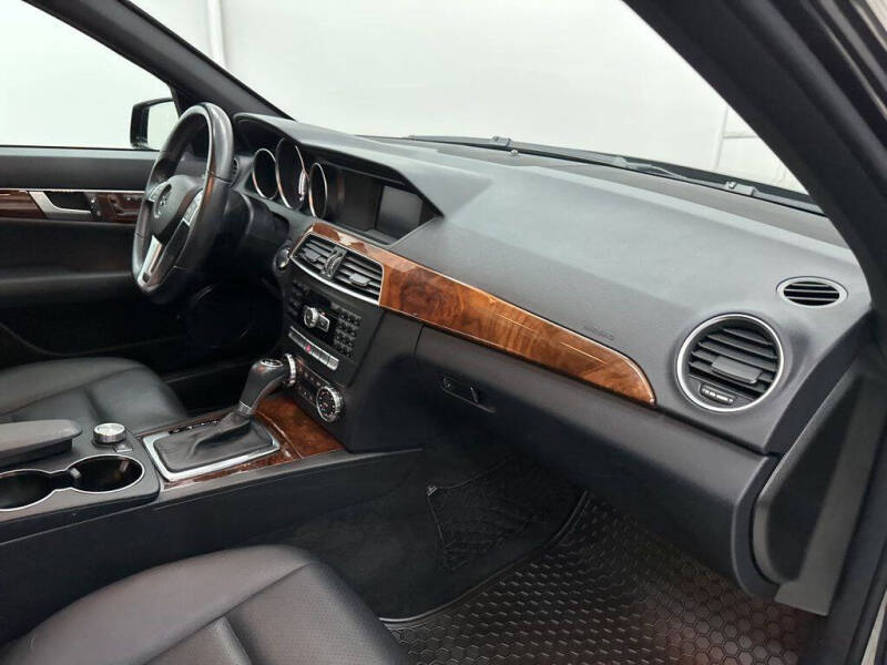 2012 Mercedes-Benz C-Class