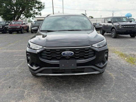 2025 Ford Escape ST-Line Select