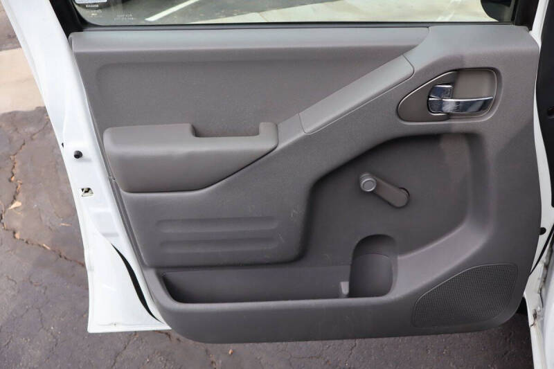 2017 Nissan Frontier S