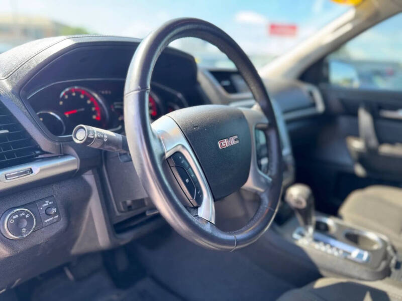 2016 GMC Acadia SLE-1