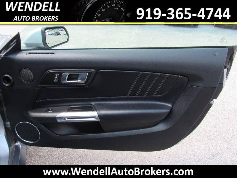 2020 Ford Mustang EcoBoost Premium