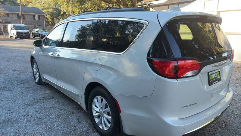 2017 Chrysler Pacifica