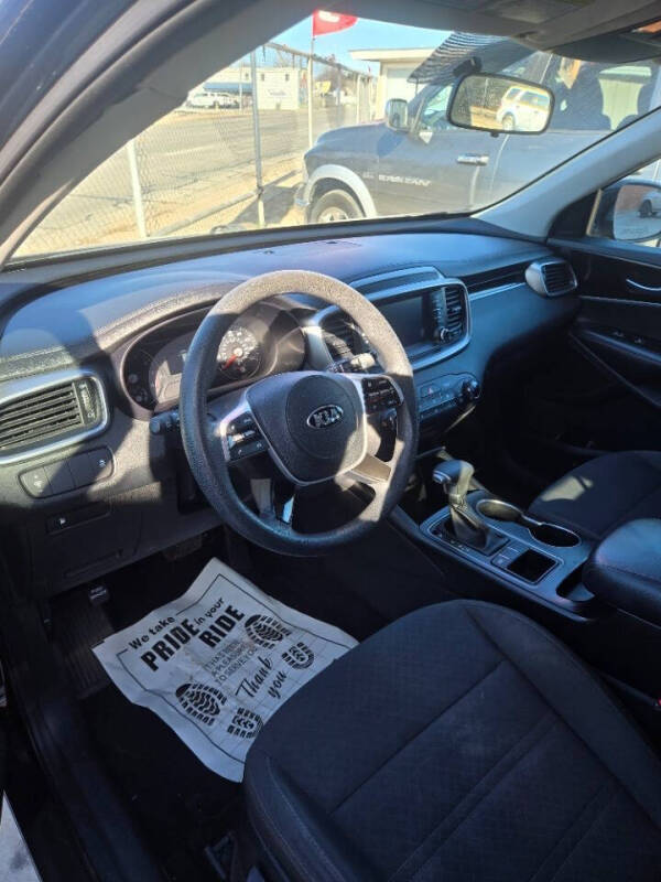 2020 Kia Sorento LX V6