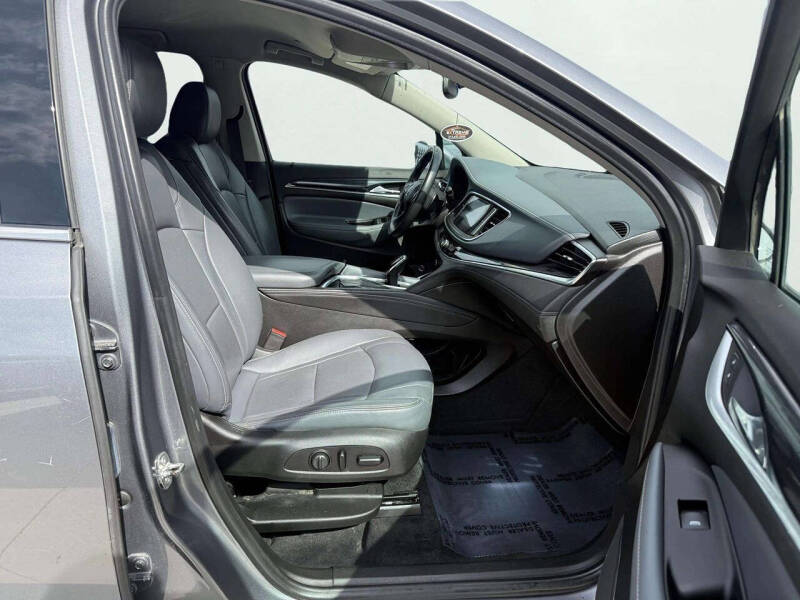 2019 Buick Enclave Essence