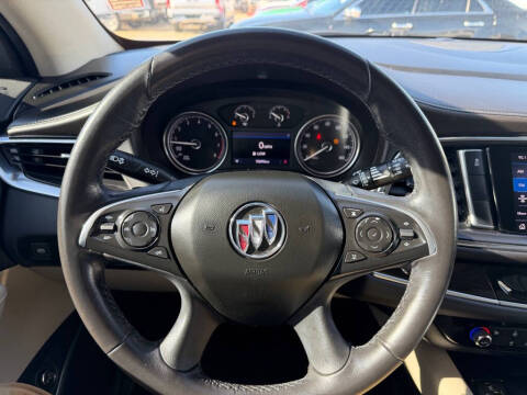 2021 Buick Enclave Essence