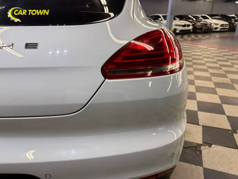 2016 Porsche Panamera