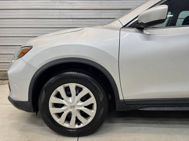 2019 Nissan Rogue S
