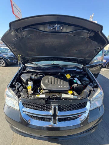 2016 Dodge Grand Caravan SE