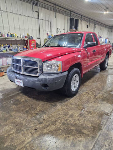 2007 Dodge Dakota for sale at WESTSIDE GARAGE LLC in Keokuk IA