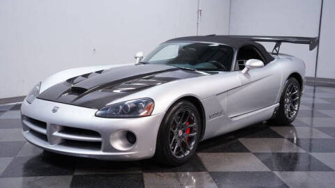 2005 Dodge Viper SRT-10