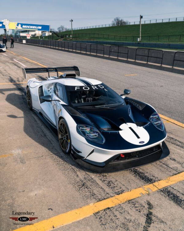2022 Ford GT