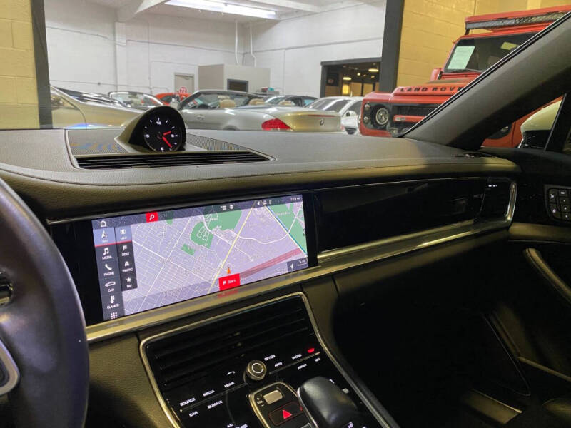 2018 Porsche Panamera