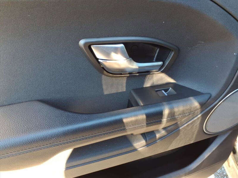 2014 Land Rover Range Rover Evoque Pure Plus