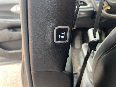 2022 Chrysler Pacifica Hybrid Limited