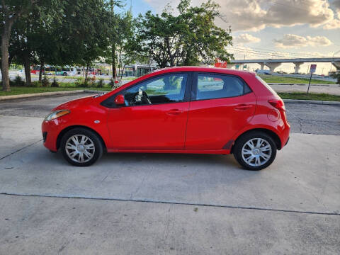 2013 Mazda MAZDA2 Sport