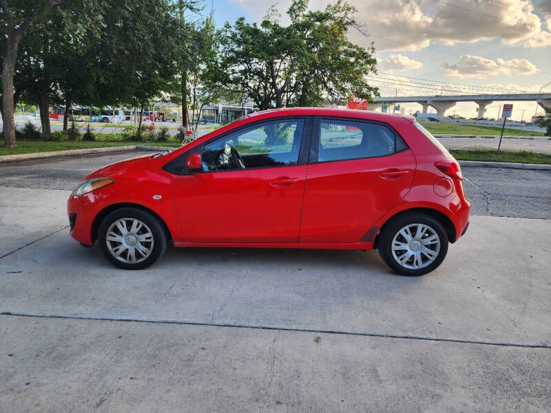 2013 Mazda MAZDA2 Sport
