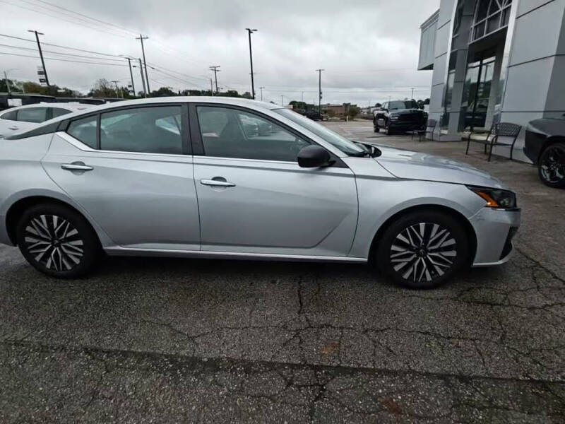 2024 Nissan Altima 2.5 SV