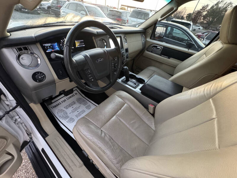 2017 Ford Expedition EL XLT