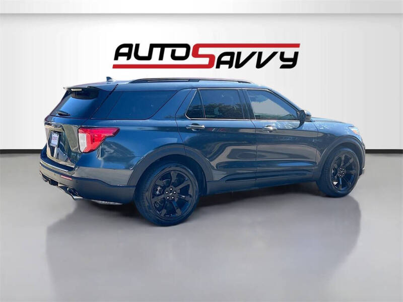 2024 Ford Explorer ST-Line