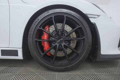 2016 Porsche Cayman GT4