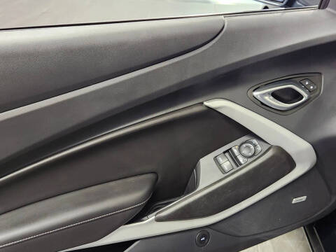 2023 Chevrolet Camaro LT