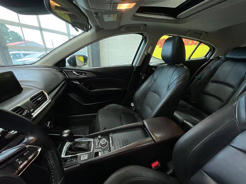 2017 Mazda MAZDA3 Grand Touring