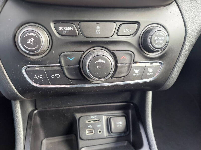 2016 Jeep Cherokee Latitude