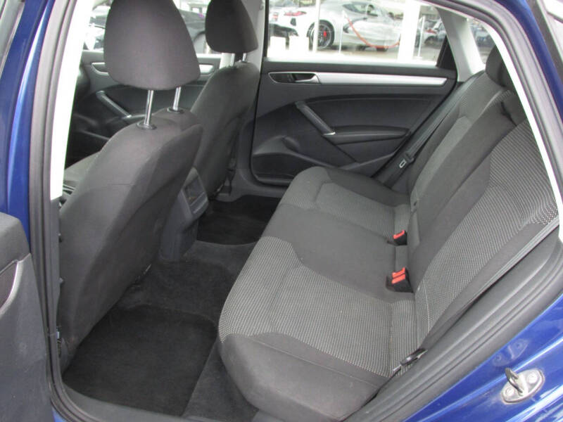 2016 Volkswagen Passat 1.8T S