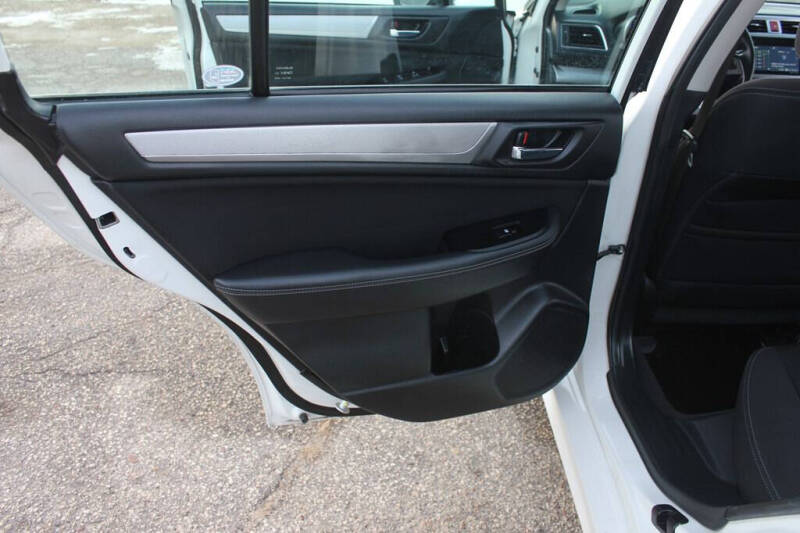 2015 Subaru Legacy 2.5i Premium