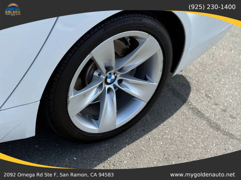 2009 BMW 5 Series 528i