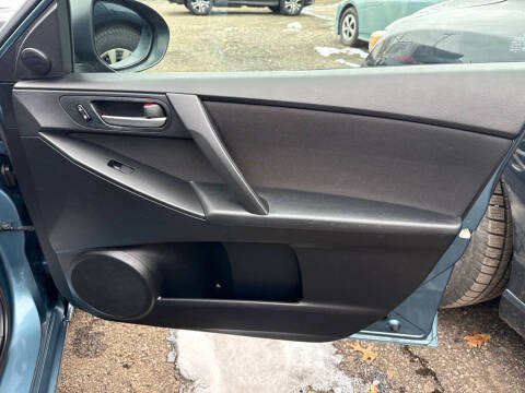 2011 Mazda MAZDA3 i Touring