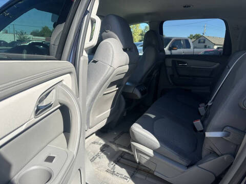 2017 Chevrolet Traverse LS