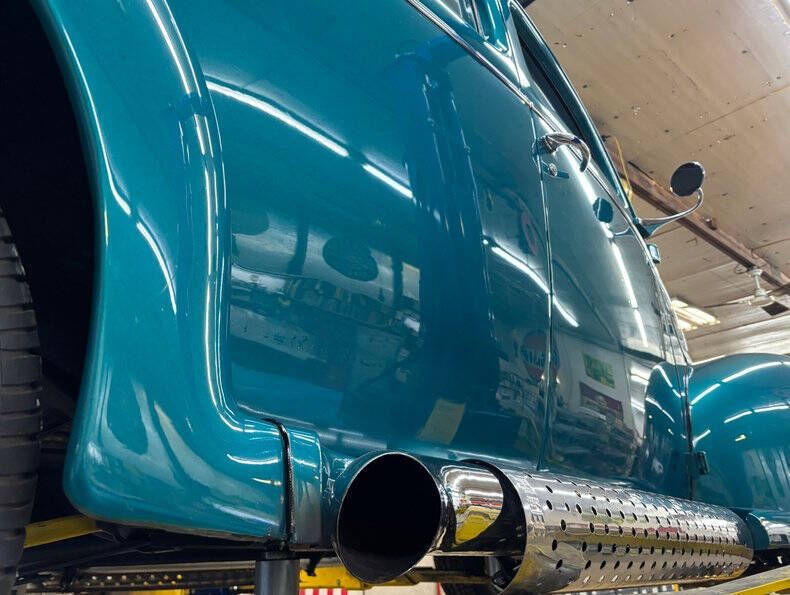 1939 Ford Deluxe