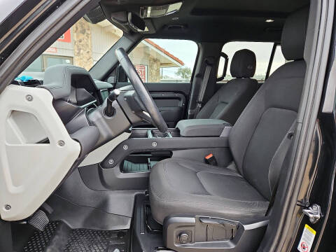 2023 Land Rover Defender 110 Standard