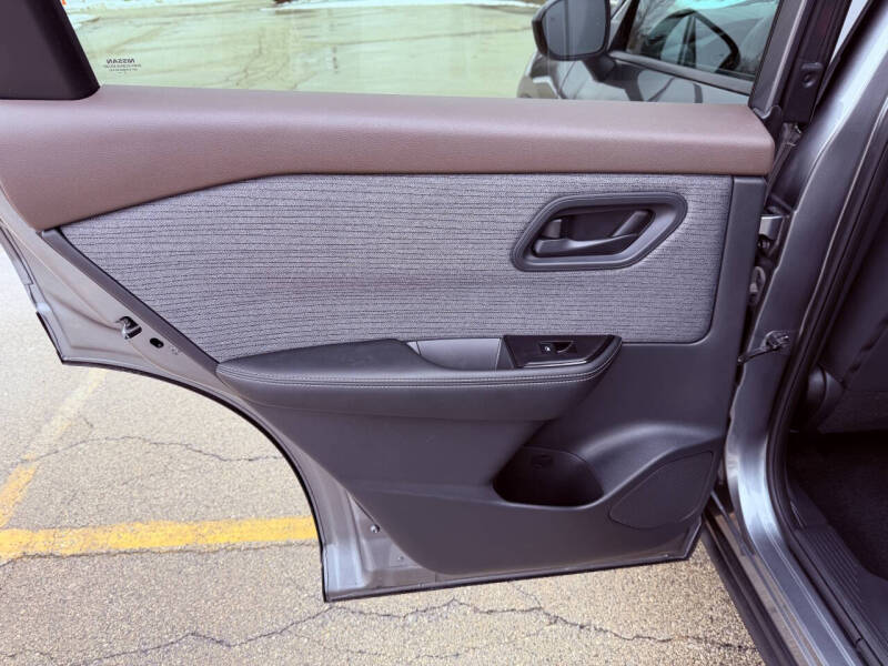 2021 Nissan Rogue S
