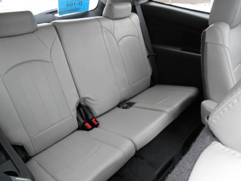 2011 Chevrolet Traverse LTZ