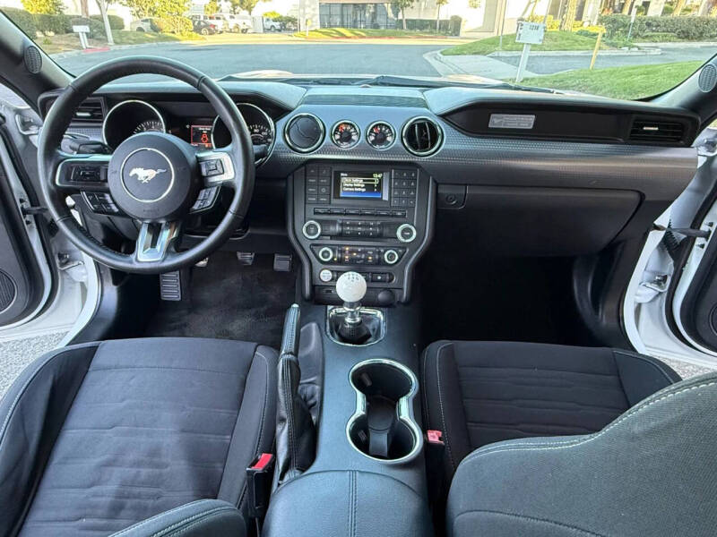 2016 Ford Mustang