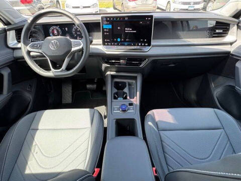 2025 Volkswagen Tiguan SE 4Motion