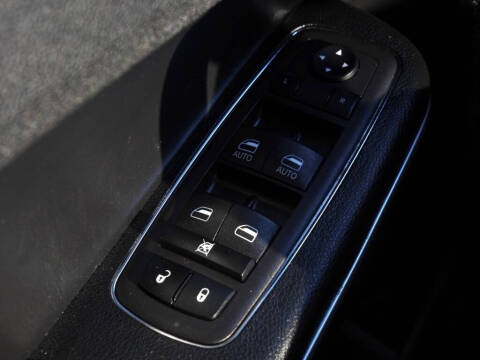 2023 Chrysler 300 Touring