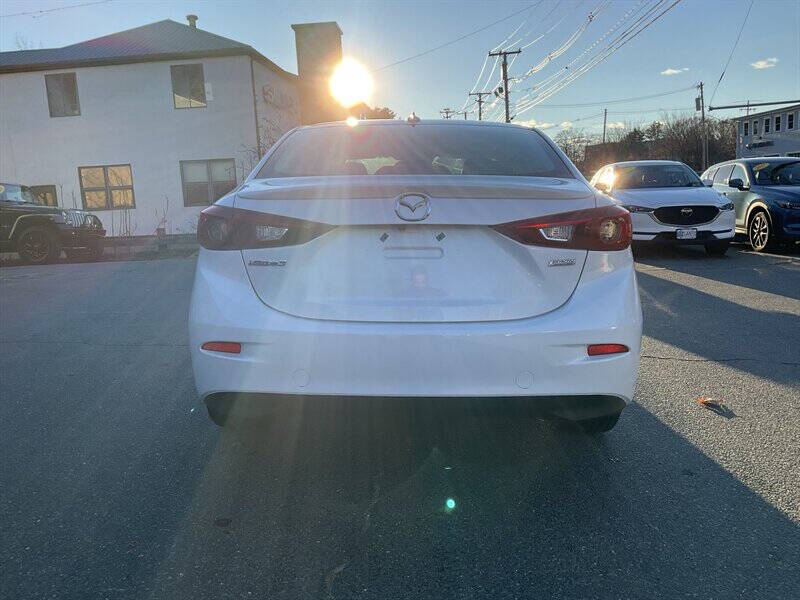 2018 Mazda MAZDA3 Touring
