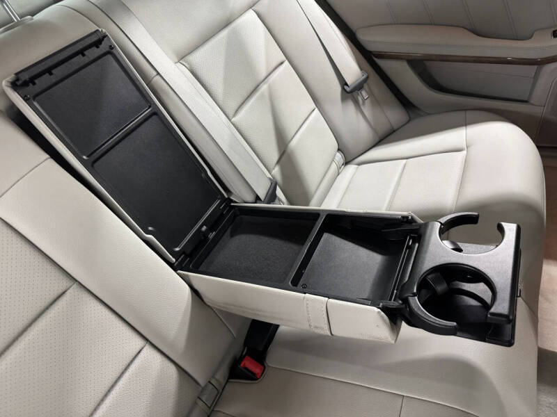 2011 Mercedes-Benz E-Class