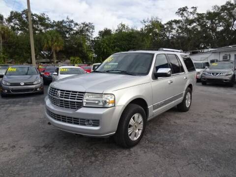 2010 Lincoln Navigator for sale at DONNY MILLS AUTO SALES in Largo FL
