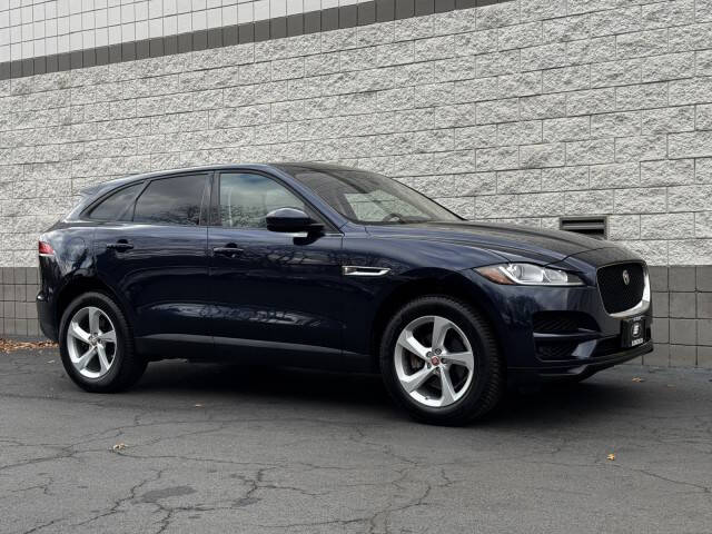2018 Jaguar F-PACE 25t Premium