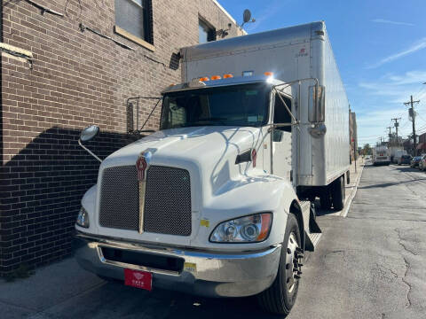 2020 Kenworth T270