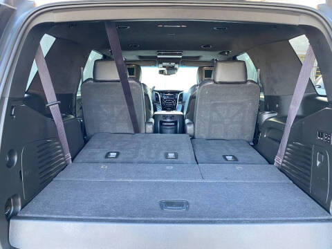 2016 Cadillac Escalade Platinum
