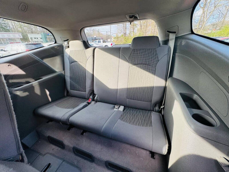 2017 Chevrolet Traverse LS