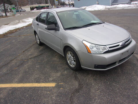 2009 Ford Focus for sale at Hassell Auto Center in Richland Center WI